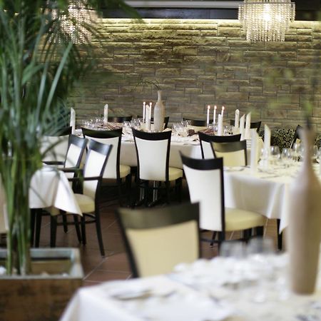 Hotel Akazienhof Duisburg Eksteriør bilde