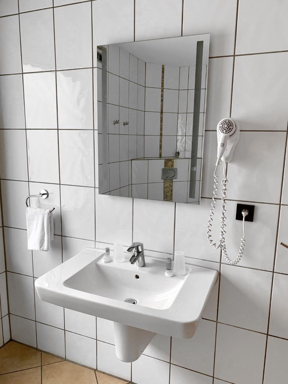 Hotel Akazienhof Duisburg Eksteriør bilde